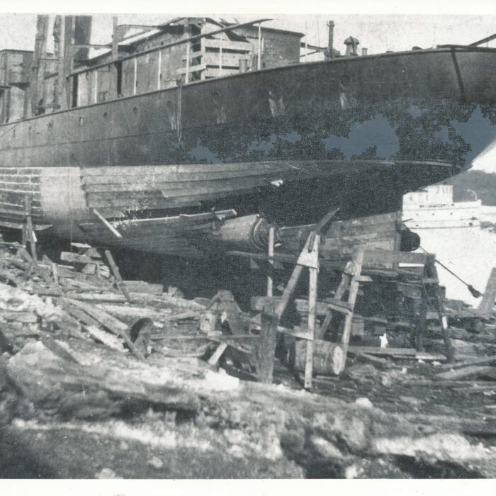 Bradbury Hull resurfacing with wood, 1914-1915, source unknown Black and white photo of the ship out of the water