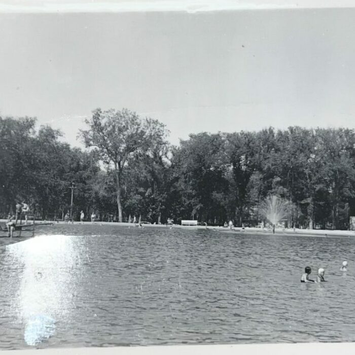 Rotary Lake, Date Unknown, Selkirk Museum Collection black and white photo of people swimming in the lake