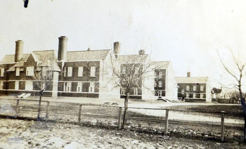 Selkirk Mental Hospital, 1920s, Archives of Manitoba, George Harris Fonds