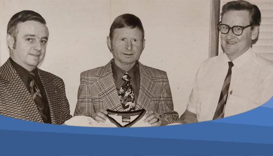 Featured banner image of Selkirk and hockey