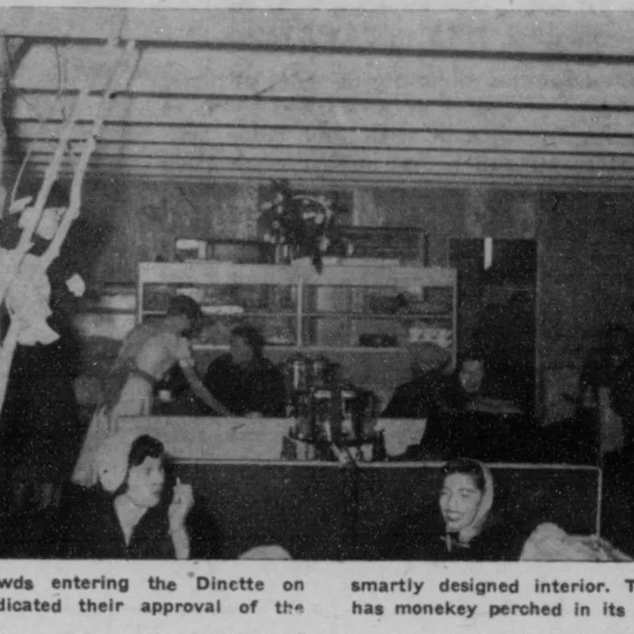 Black and white picture of Dinette attendees