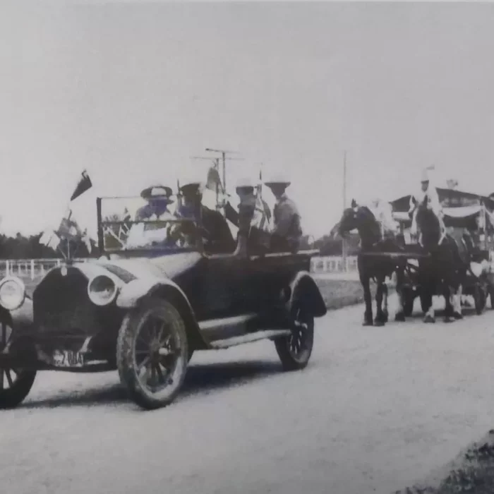 Ben Massey Farm Foreman Drives in the Selkirk Hospital For Mental Diseases Entry in the Selkirk Parade, 1920, Selkirk Mental Health Centre Archives Black and white picture of Ben Massey drives for the Selkirk hospital in 1920