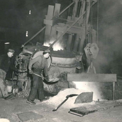 Tapping Melt Shop Furnace Adding Alloys to Scrap, Date Unknown, Gerdau Black and white view of the melt shop in Gerdau