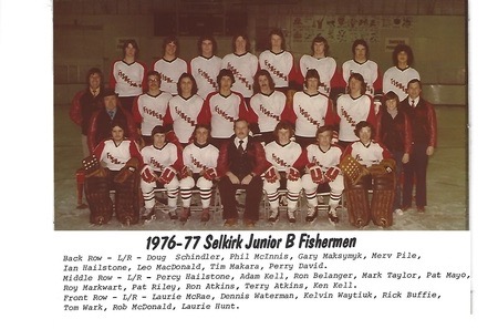 A colour photo of a group of hockey players. Below the photo are the dates and names of the players