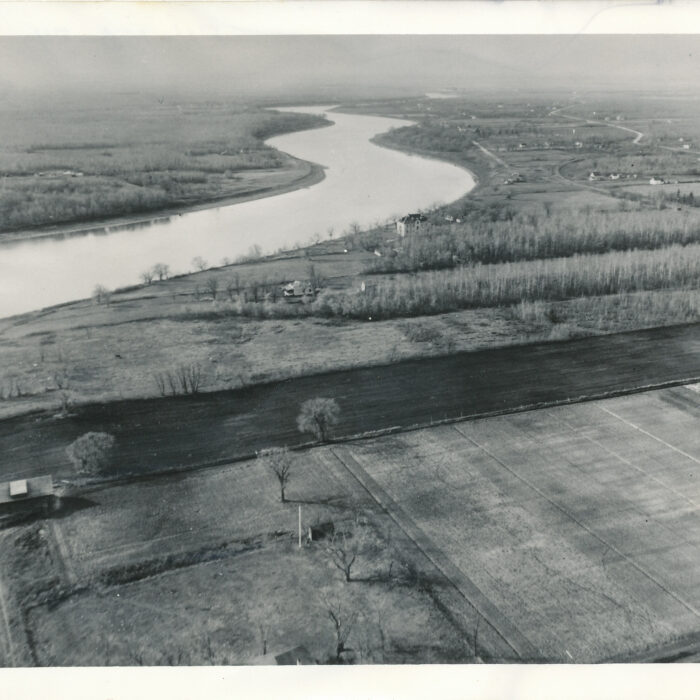 Selkirk Aerial View, 1926, Archives of Manitoba Black and white photo of the river from an aerial perspective